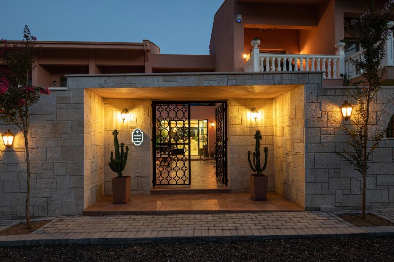 Kseynasa Suites Nikiti  Exterior photo